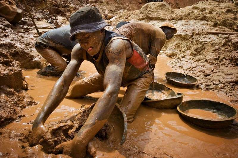 4.-Stopgalamsey Nana Addo Make the Birim River drinkable again in your life time