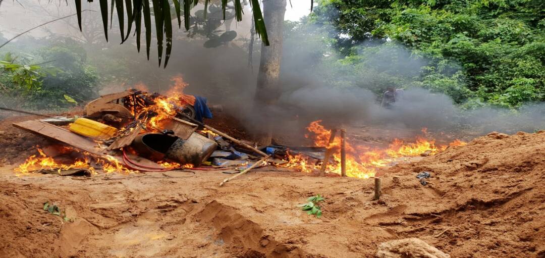 WhatsApp-Image-2018-09-19-at-22.33.13 4 Chinese arrested by Operation Vanguard in Agona Amenfi