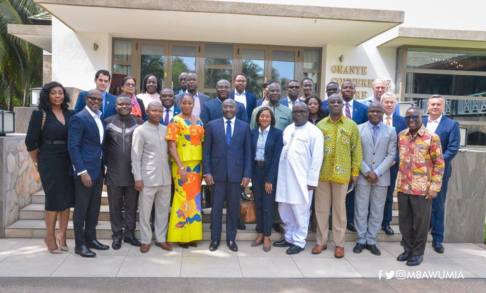 1.-Group-Picture-with-the-Vice-President-at-the-Mobile-Telecom-Industry-Breakfast-Meeting-with-H.E-the-Vice-President. Vice President's Comment on the Mobile Telecom Industry Breakfast Meeting