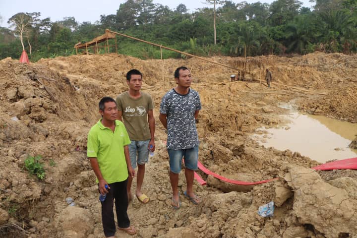WhatsApp-Image-2018-12-15-at-20.00.57-1 #StopGalamsey still important, as Vetted Legal Small Scale Miners go back to work