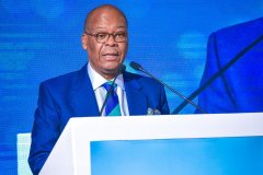 15.-MD-of-the-GCB-Bank-at-the-MT4D