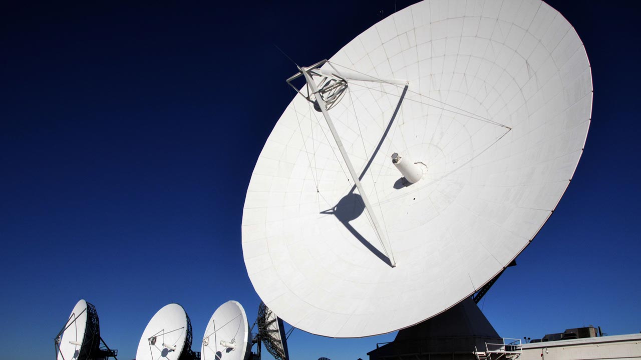 Internet taxes: From targeting users to service providers